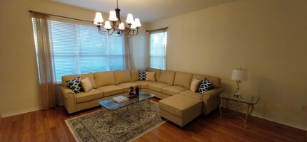 5641 Hidden Oak Ct in North Port, FL - Building Photo - Building Photo