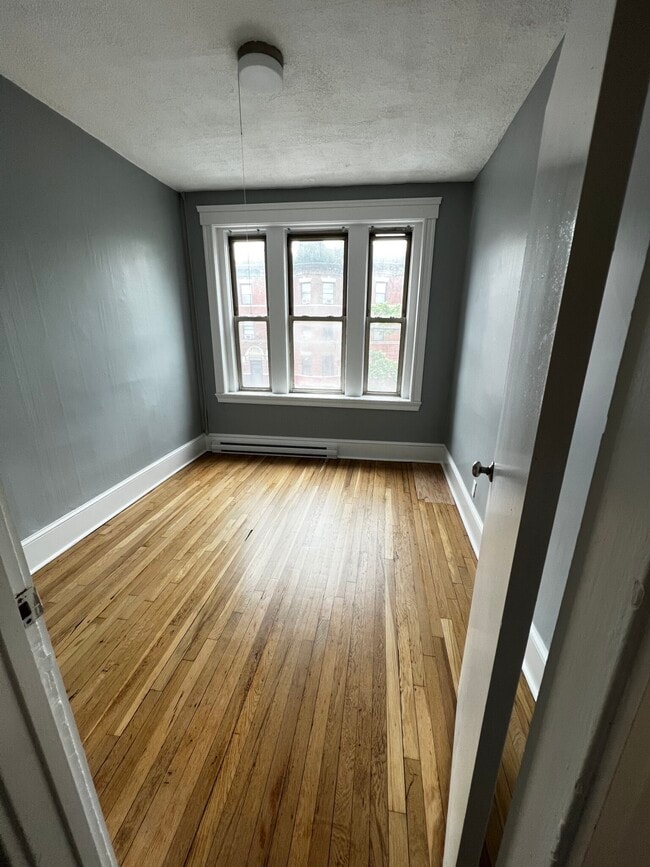 883 Huntington Ave, Unit 5 in Boston, MA - Building Photo - Building Photo