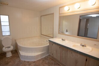 3607 Page Pl in Coffeyville, KS - Building Photo - Building Photo