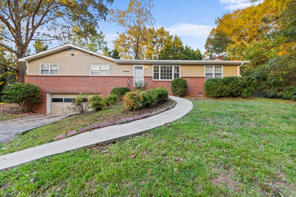 2443 Swanson Ct NE in Marietta, GA - Building Photo