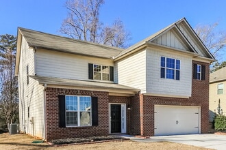 6035 Gladiola Way in Austell, GA - Foto de edificio - Building Photo