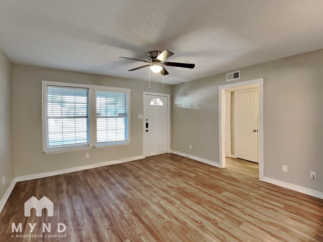 603 E Buffalo St in Forney, TX - Building Photo - Building Photo