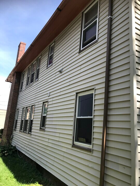 14 Hazelwood St, Unit 3 in Boston, MA - Building Photo