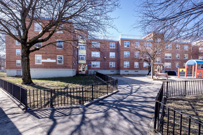 10835 Flatlands Avenue in Brooklyn, NY - Building Photo - Building Photo