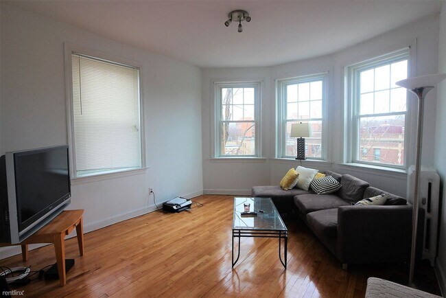 property at 148 Strathmore Rd