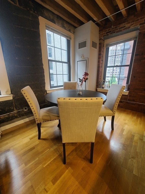 110 Broad St, Unit 4E in Boston, MA - Foto de edificio - Building Photo