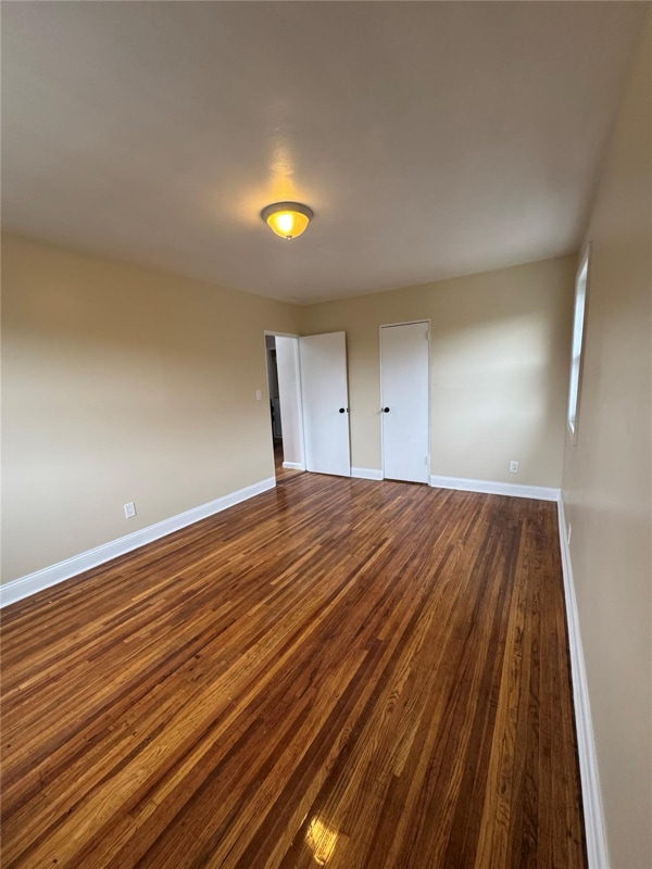 property at 153-32-153-77 77th Ave