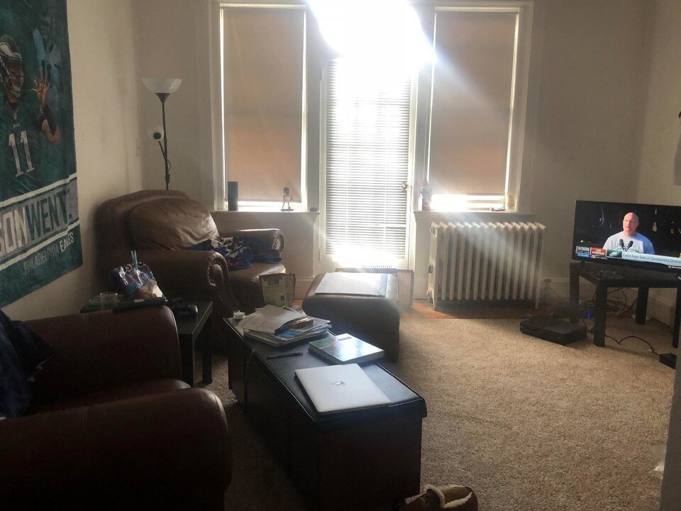 2031 Commonwealth Avenue Photo