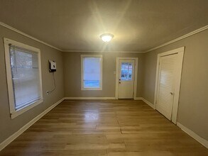 109 N Spring St in Jacksonville, AR - Building Photo - Building Photo