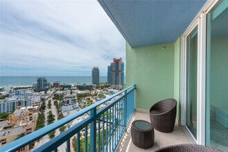 90 Alton Rd in Miami Beach, FL - Foto de edificio - Building Photo