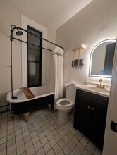 244 Virginia St in Buffalo, NY - Building Photo - Building Photo