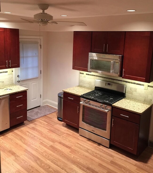 21 Saint Leo St in Pittsburgh, PA - Building Photo - Building Photo