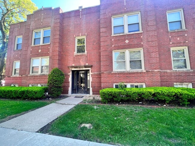 property at 3021 W 58th St