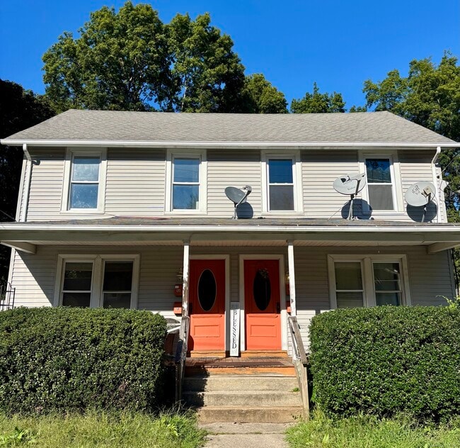 property at 7 Geer Ave