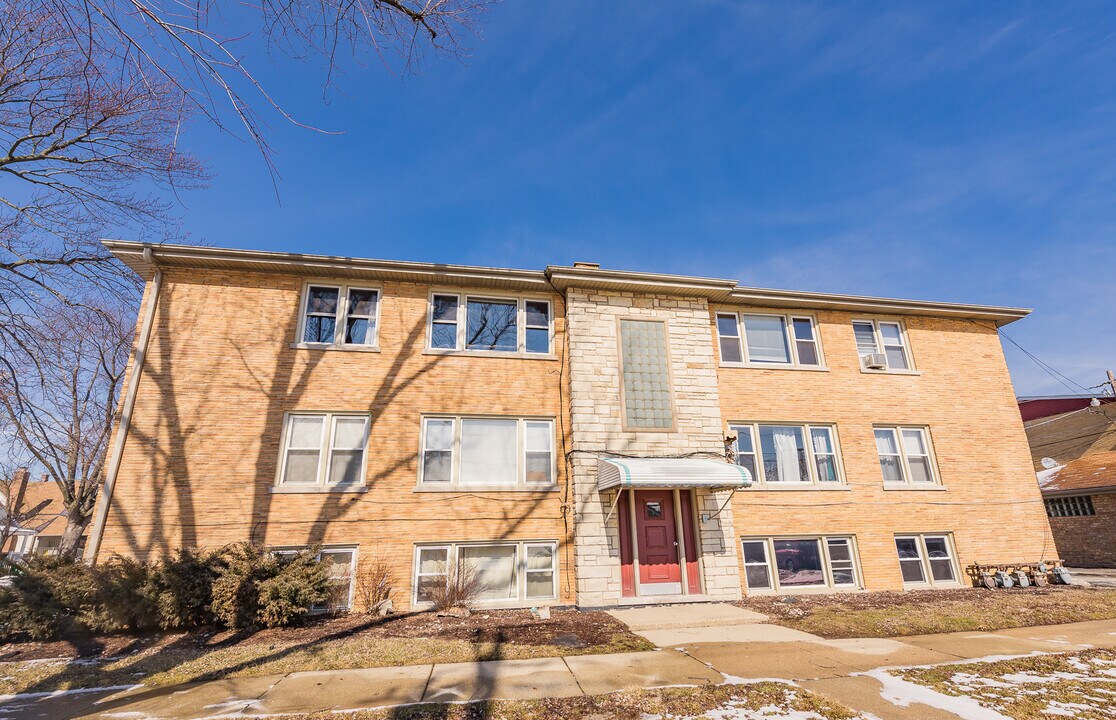 1001 N 20th Ave in Melrose Park, IL - Building Photo