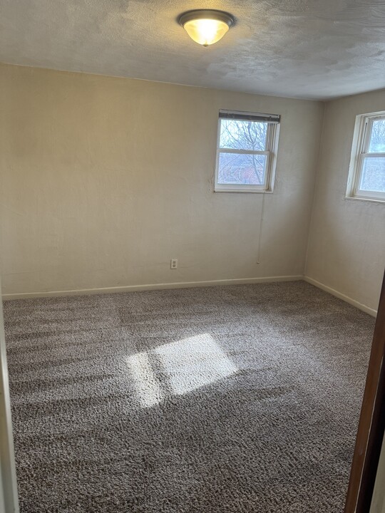 2780 E Phylbeck Ave, Unit 1 in Terre Haute, IN - Foto de edificio