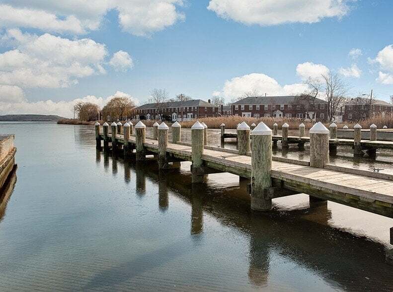 Day Village Townhomes in Dundalk, MD - Building Photo