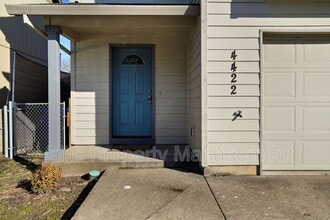 4422 Remington Pl NE in Salem, OR - Building Photo - Building Photo