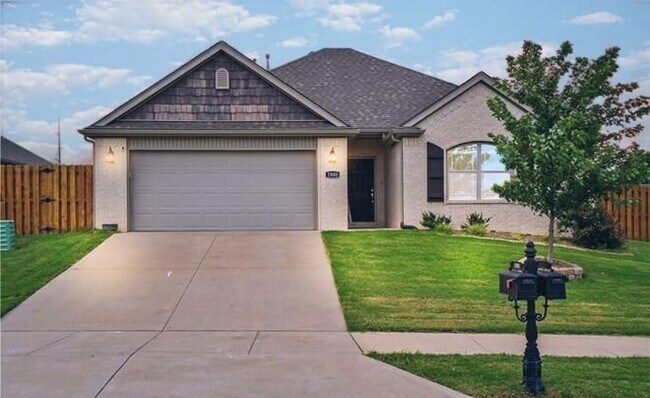 property at 1000 Tulip St