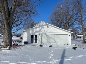 206 Masters St in Murrayville, IL - Building Photo - Building Photo
