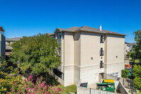 Piazza Siena in Dallas, TX - Foto de edificio - Building Photo