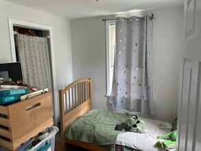 103 Addison St, Unit 1 in Boston, MA - Foto de edificio - Building Photo