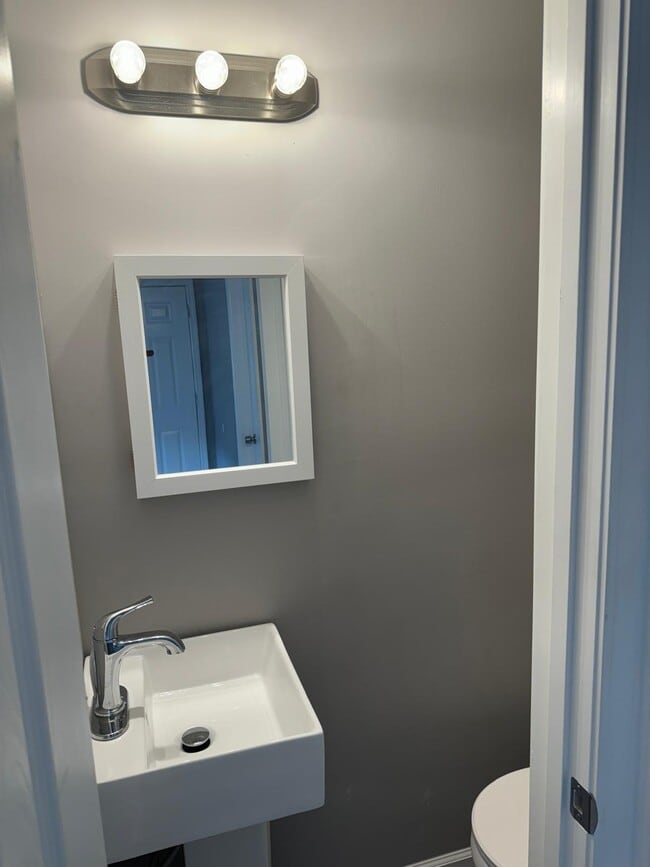 1914 Wood Ave in Kansas City, KS - Building Photo - Building Photo