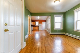 30 Mt Hope St in Boston, MA - Building Photo - Building Photo