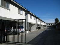 Walnut Village in Newhall, CA - Building Photo - Building Photo