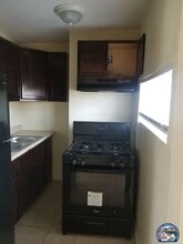 702 Adams Ave in El Centro, CA - Building Photo - Building Photo