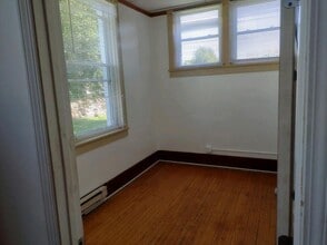 120 Brown St in Dakota, IL - Building Photo - Building Photo