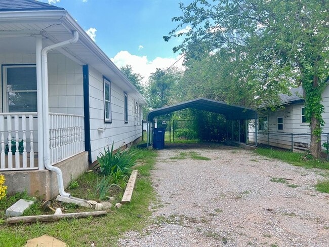9904 SE 43rd St in Oklahoma City, OK - Building Photo - Building Photo