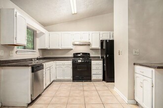 5503 Timor Trail in Stonecrest, GA - Building Photo - Building Photo
