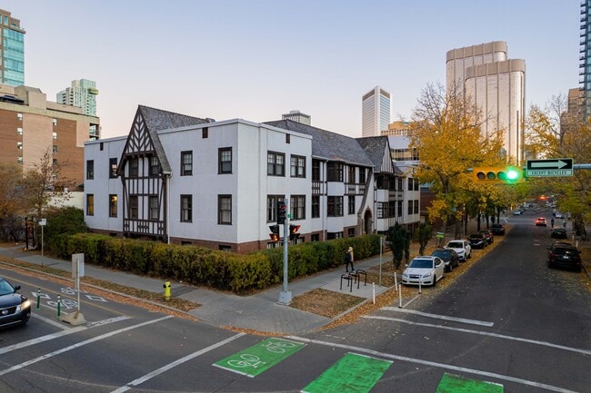 The Barnhart in Calgary, AB - Building Photo - Building Photo