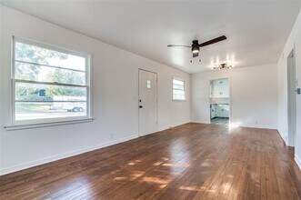 814 Nash St in Rockwall, TX - Building Photo - Building Photo