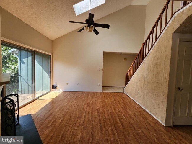 7731 Inversham Dr in Falls Church, VA - Building Photo - Building Photo