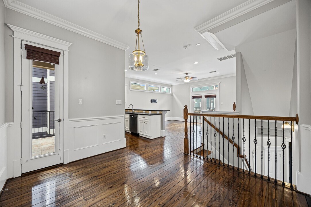 1126 W 23rd St in Houston, TX - Building Photo