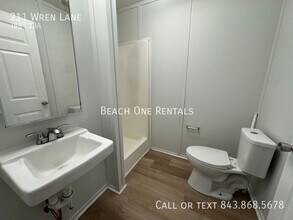 211 Wren Ln in Conway, SC - Building Photo - Building Photo