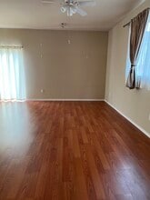 245 NE Miramar Cir in Bremerton, WA - Building Photo - Building Photo