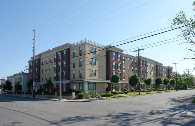 The Commons At Grant in Columbus, OH - Building Photo - Building Photo