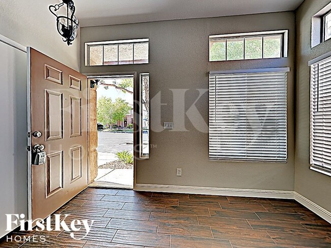 4714 English Lavender Ave in North Las Vegas, NV - Building Photo - Building Photo