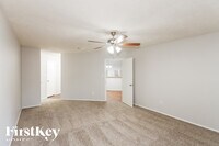 13323 Oak Ledge Dr photo'