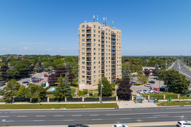 2 Westney Rd N in Ajax, ON - Building Photo - Building Photo