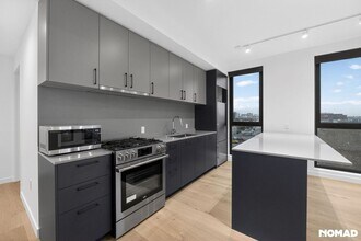 395 6th St in San Francisco, CA - Building Photo - Building Photo