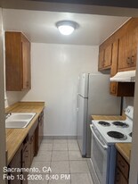 5966 Walerga Rd, Unit 4 in Sacramento, CA - Building Photo
