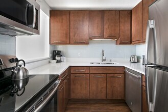 60 E Randolph St in Chicago, IL - Building Photo - Building Photo