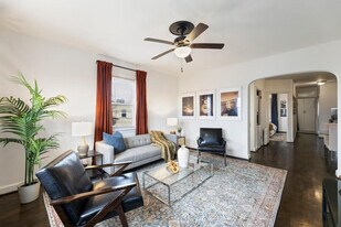 1501 17th St SE in Washington, DC - Building Photo