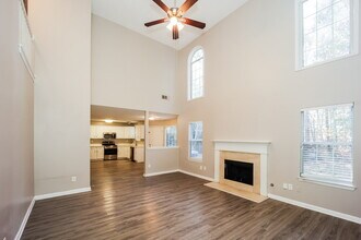 3955 Belmont Ridge Dr in Stonecrest, GA - Building Photo - Building Photo