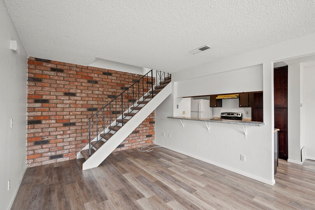 12143 Wintercrest Dr in Lakeside, CA - Building Photo