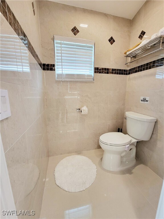 property at 237 SW 47th St